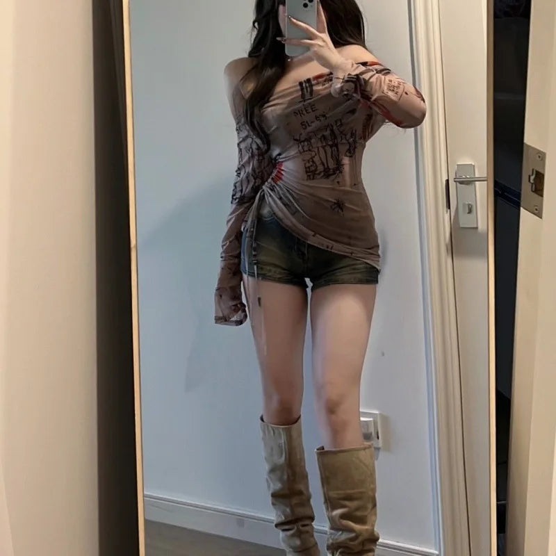 One-shoulder mesh graffiti drawstring top for women