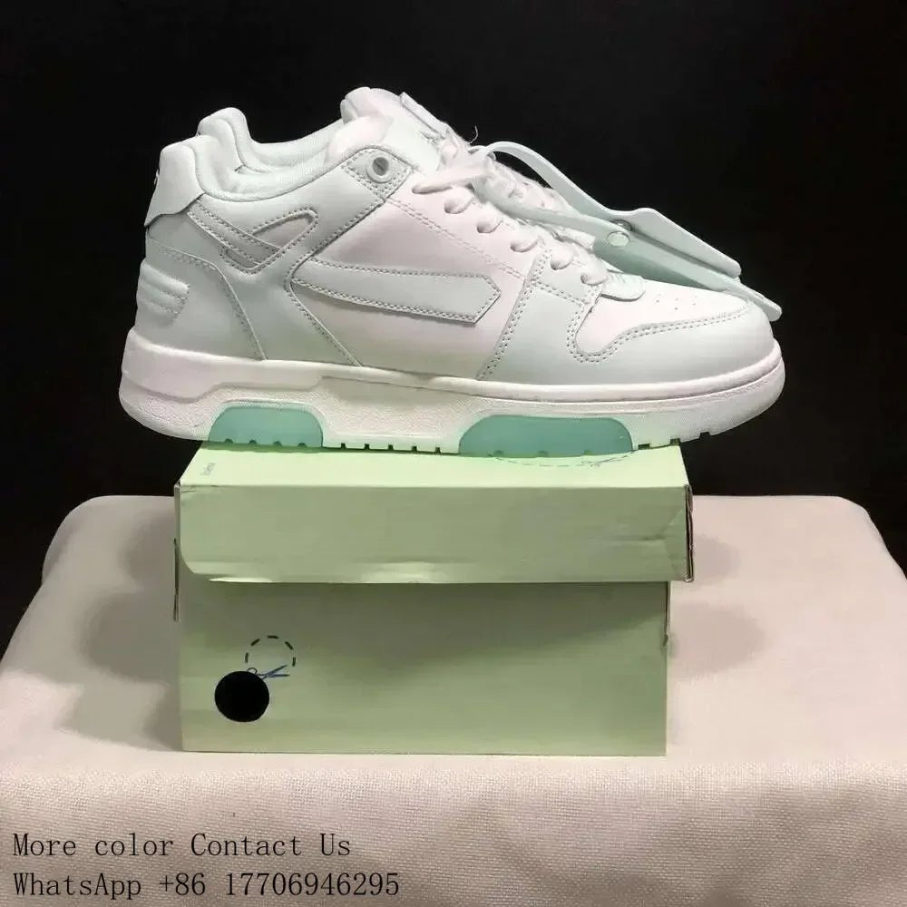 Men Women Slim Arrow Sports Shoes - Lia_Store